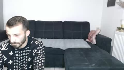 Snapshot of xxxtruelovexxx chatting on 12/18/25, 06:14 Bella-Luna online show from 12/18/25, 06:14