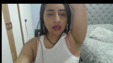 Snapshot of xxxvenus888 chatting on 03/09/25, 01:56 Lunhaa   online show from 03/09/25, 01:56