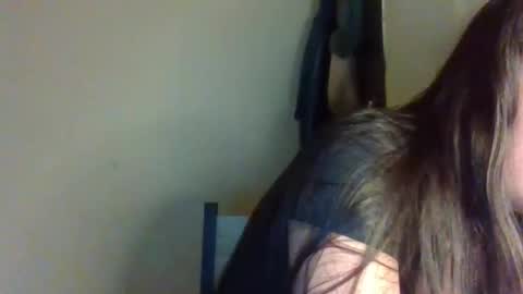 Snapshot of xxyummiee_69xx chatting on 11/26/25, 06:31 jane online show from 11/26/25, 06:31