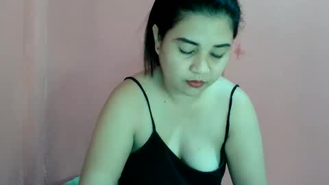 Snapshot of xxyummiee_69xx chatting on 05/31/26, 05:09 jane online show from 05/31/26, 05:09