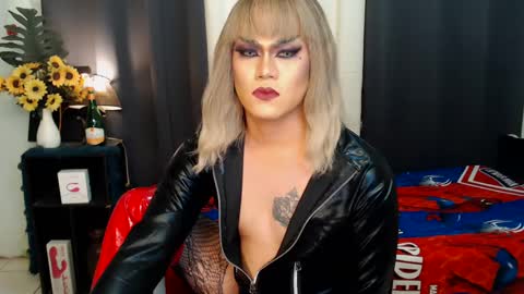 QueenMarina online show from 12/20/24, 01:47