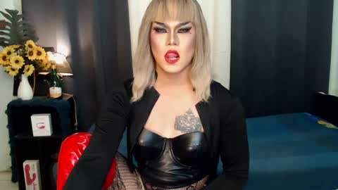 QueenMarina online show from 12/29/24, 07:00