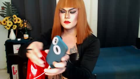 QueenMarina online show from 02/08/25, 03:10