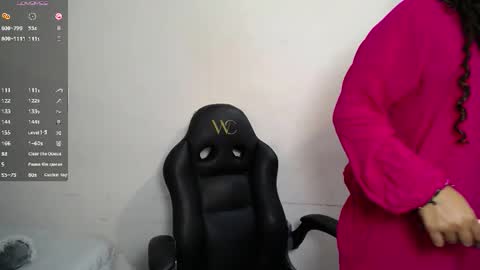 Snapshot of yaazhini457034 chatting on 02/21/26, 11:44 yazhini online show from 02/21/26, 11:44