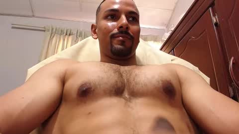  Yago Fox  online show from 02/28/25, 06:31