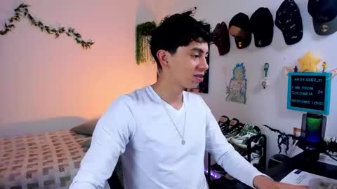 Snapshot of yaiden_11 chatting on 11/01/25, 10:06 YAIDEN  online show from 11/01/25, 10:06