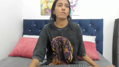 yaiza_sexylovee online show from 01/09/26, 12:13