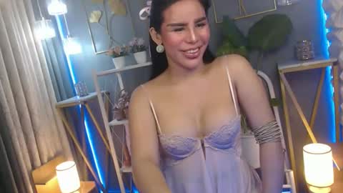 Snapshot of yakarena chatting on 10/15/25, 05:35 yakarena online show from 10/15/25, 05:35