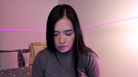 Snapshot of yaky_ chatting on 02/21/26, 04:13 Yakeline online show from 02/21/26, 04:13