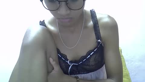 yalane online show from 03/31/26, 10:15