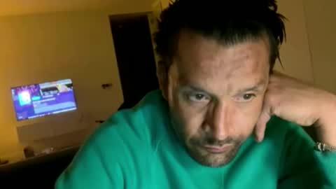 Snapshot of yallayalla1806 chatting on 05/17/26, 12:41 yallayalla1806 online show from 05/17/26, 12:41