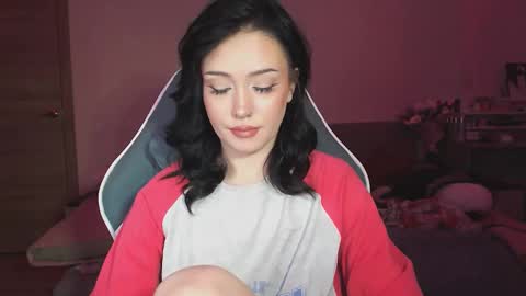 Snapshot of yamilean chatting on 02/06/25, 10:32 Yami online show from 02/06/25, 10:32