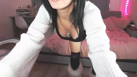 Snapshot of yamilean chatting on 09/12/25, 09:15 Yami online show from 09/12/25, 09:15