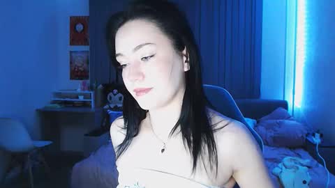 Snapshot of yamilean chatting on 11/10/25, 11:15 Yami online show from 11/10/25, 11:15