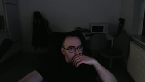 Snapshot of yamillamal157 chatting on 01/17/26, 09:51 YamilLamal online show from 01/17/26, 09:51