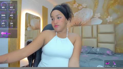 Snapshot of yamirawalker chatting on 02/28/26, 08:43 Naomi online show from 02/28/26, 08:43