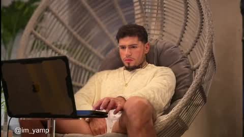 yamp sambrano online show from 04/12/26, 01:32