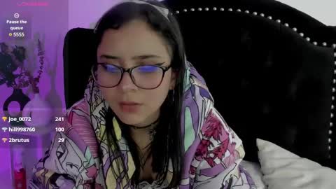 Snapshot of yan_nyan chatting on 12/14/24, 01:28 yan_nyan online show from 12/14/24, 01:28