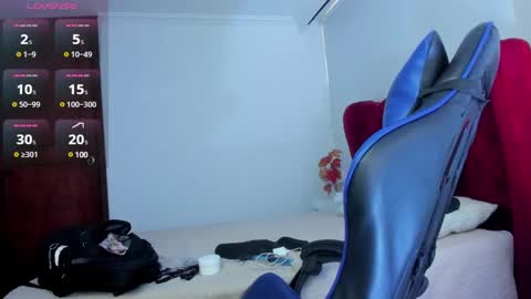 Snapshot of yan_nyan chatting on 02/17/25, 10:25 yan_nyan online show from 02/17/25, 10:25