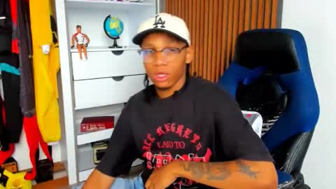 Snapshot of yandi_hot chatting on 02/11/26, 02:22 yandi_hot online show from 02/11/26, 02:22