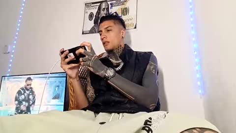 Yan online show from 02/18/26, 12:50