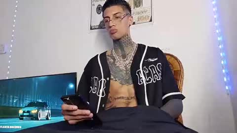 Yan online show from 02/25/26, 02:10