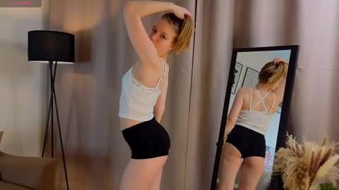 Kate online show from 11/15/25, 02:13