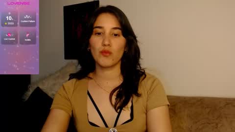 Yani online show from 03/17/26, 02:16