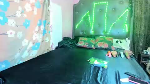 Snapshot of yani_69 chatting on 07/16/26, 10:49 yani 69 online show from 07/16/26, 10:49