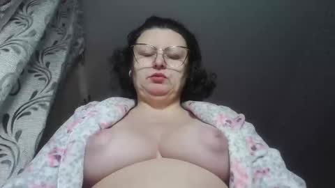 Anika online show from 02/08/25, 04:36