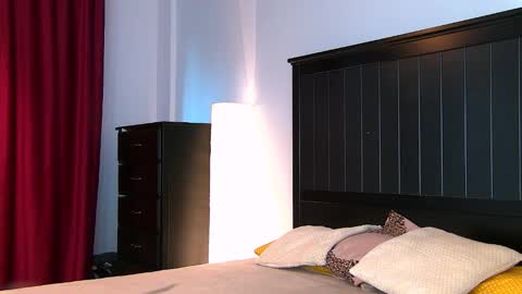 yanira_ass_ online show from 09/22/25, 04:47