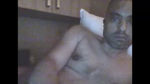 Snapshot of yanoblack369 chatting on 03/02/25, 12:53 yanoblack369 online show from 03/02/25, 12:53