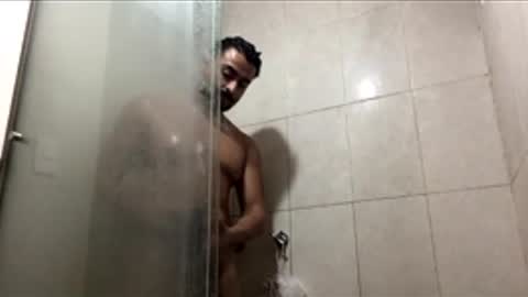 Snapshot of yanose117 chatting on 02/17/26, 01:13 Jony online show from 02/17/26, 01:13