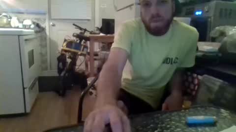 Snapshot of yansans677481768 chatting on 11/10/25, 12:48 yansans677481768 online show from 11/10/25, 12:48