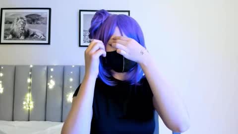 Yana online show from 02/16/26, 09:33