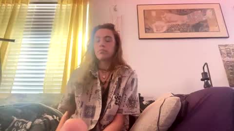 Snapshot of yanyanpixie chatting on 11/22/25, 04:06 yanyanpixie online show from 11/22/25, 04:06