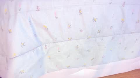 Snapshot of yara_bliss_ chatting on 11/21/25, 11:53 Yara Bliss online show from 11/21/25, 11:53