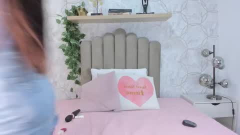 Snapshot of yaraamada chatting on 09/12/25, 08:20 Yara online show from 09/12/25, 08:20