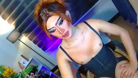 miss yasii online show from 01/12/26, 12:21