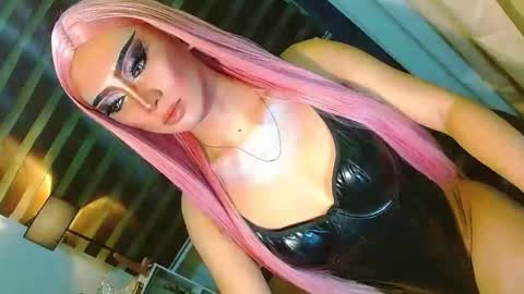 miss yasii online show from 06/01/26, 01:24