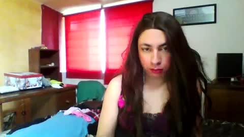 Snapshot of yasmin_paez23 chatting on 12/12/24, 06:53 Yasmin Paez online show from 12/12/24, 06:53