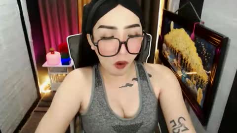 yassiered online show from 09/21/25, 09:22