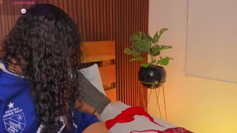 yaya23x online show from 11/19/25, 02:39