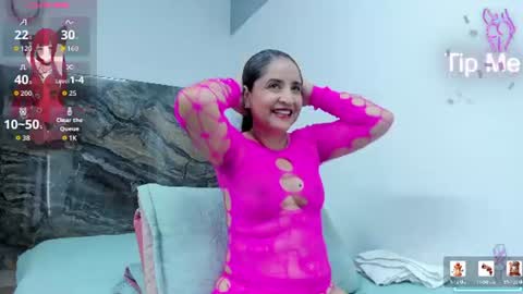 yaya____ online show from 07/02/26, 12:22