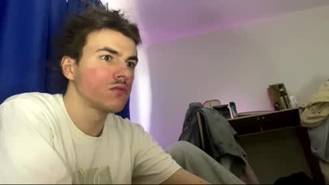 yayay333 online show from 02/09/26, 01:04