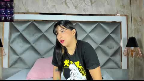 Snapshot of yayi_derek chatting on 02/10/25, 11:36 yayi derek online show from 02/10/25, 11:36