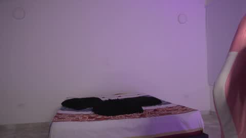 Snapshot of yayoi_cresp18 chatting on 02/05/25, 06:04 yayoi_cresp18 online show from 02/05/25, 06:04