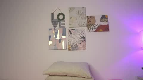 Snapshot of yayoi_cresp18 chatting on 02/22/25, 11:57 yayoi_cresp18 online show from 02/22/25, 11:57