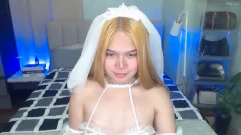 Snapshot of yazmin_shines chatting on 10/02/25, 12:28 Yazzi online show from 10/02/25, 12:28