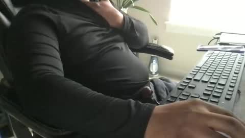 Snapshot of ybslifestyle90 chatting on 02/23/26, 04:48 ybslifestyle90 online show from 02/23/26, 04:48